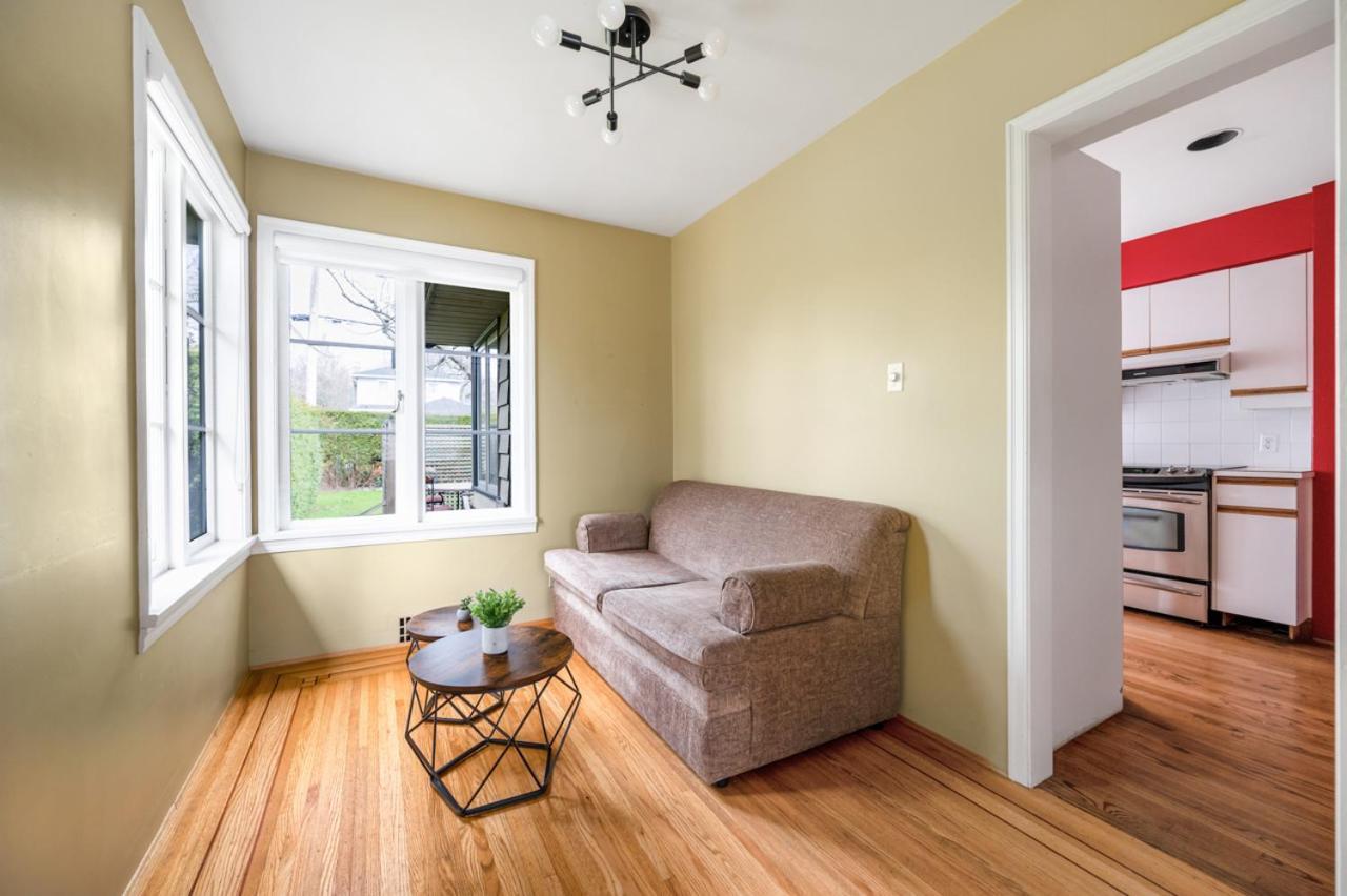 Tranquil Haven Near Attractions 2bd Upper Floor Or 2bd Basement Floor Ferienhaus *