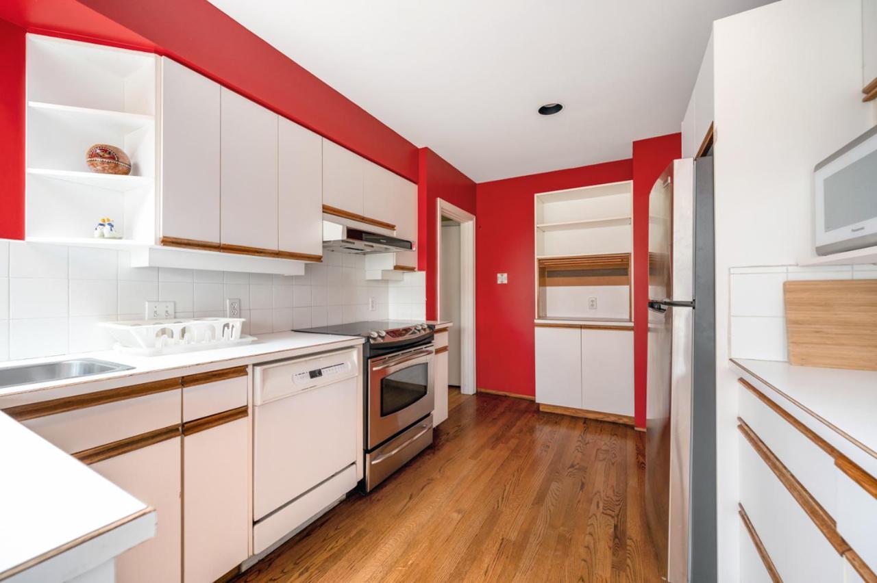 Tranquil Haven Near Attractions 2bd Upper Floor Or 2bd Basement Floor Ferienhaus